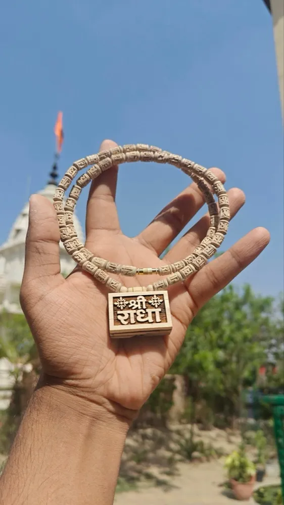 Shree Radha Tulsi bhaktmal mala with Handcrafted Radha Tulsi Beads